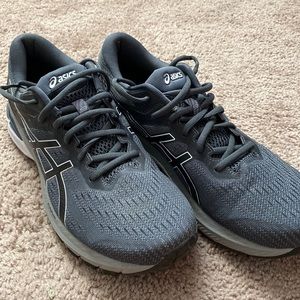 Asics Gray Sneakers Size 11.5 Mens